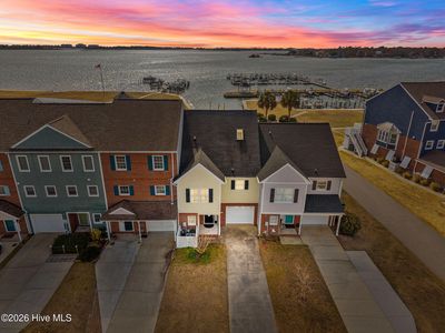 305 E Bay Drive, Sneads Ferry, NC, 28460