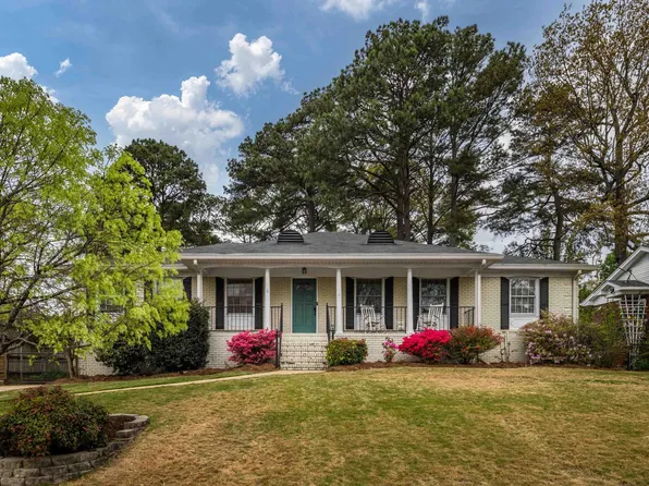 1372 Swallow Ln, Birmingham, AL 35213
