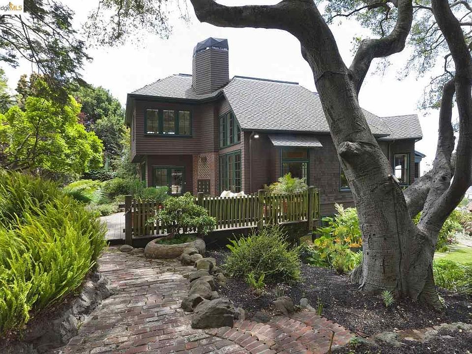 1st image of 1675 La Loma Ave