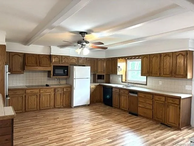 2 bed, 1.0 bath, 1000 sqft, $2,300 — Photo 2