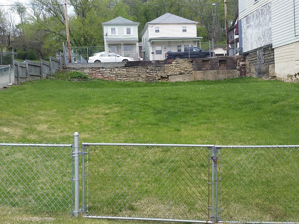 1st image of 624 N Zane Hwy