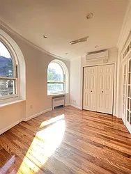 Rented by Silver Line Realty Group NY LLC