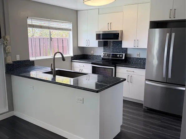 92-913 Welo St APT 97, Kapolei, HI 96707