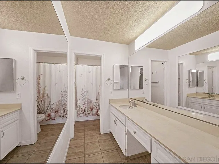 5430 Baltimore Dr #87 — Photo 11