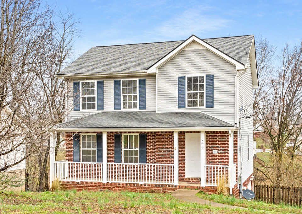 1st image of 922 Hedge Apple Dr