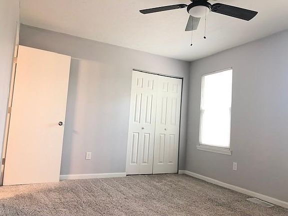 4th image of 130 Westwood Cir APT C