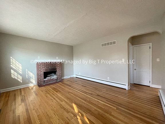 3rd image of 1201 New St