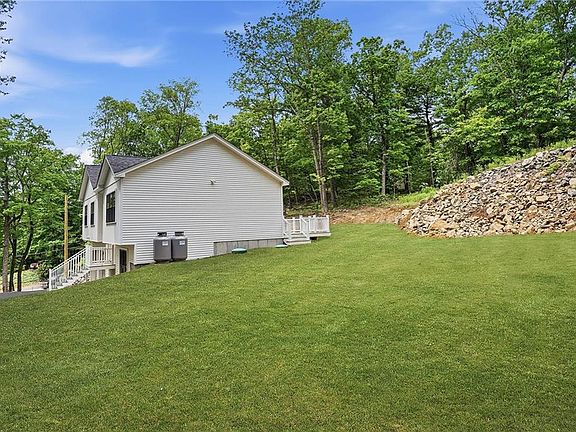 3rd image of 51 Birch Rd