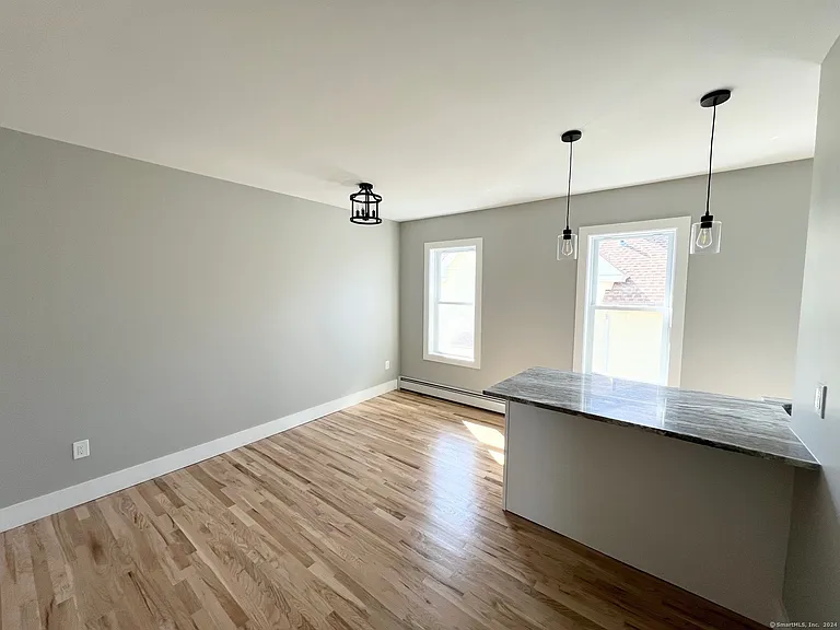 416 Park St #3 — Photo 5