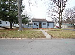 329 Clarence St, Fort Atkinson, WI 53538