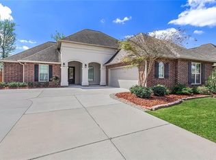 225 Mack Ln, Madisonville, LA 70447