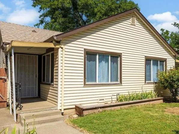 2305 Cantalier St, Sacramento, CA 95815