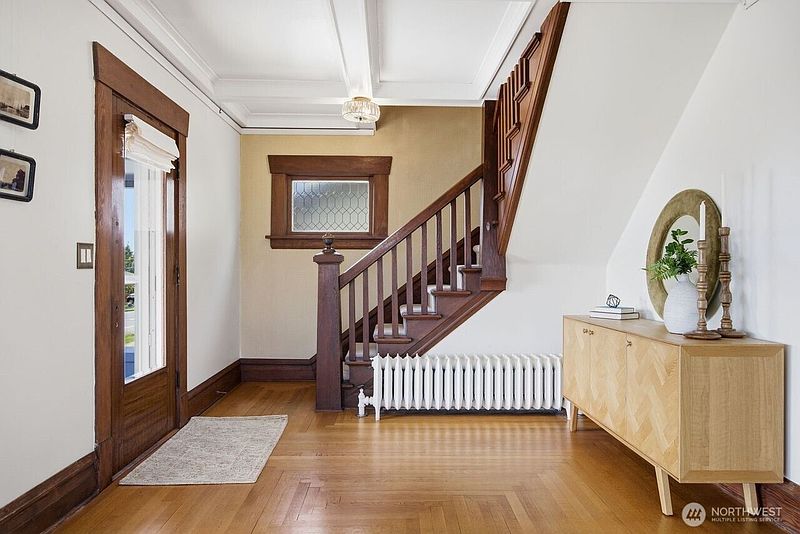 5th image of 1015 14th Street