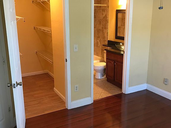 5th image of 2550 N Alafaya Trl APT 12104