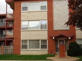 3023 Paris Ave APT 105, River Grove, IL 60171