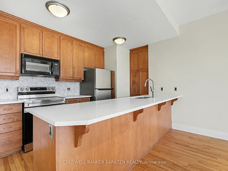 375 Lisgar St #801 — Photo 10