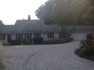 10671 Mulberry Rd, Chardon, OH 44024