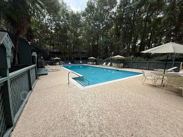 6 Summer Oaks Dr — Photo 8
