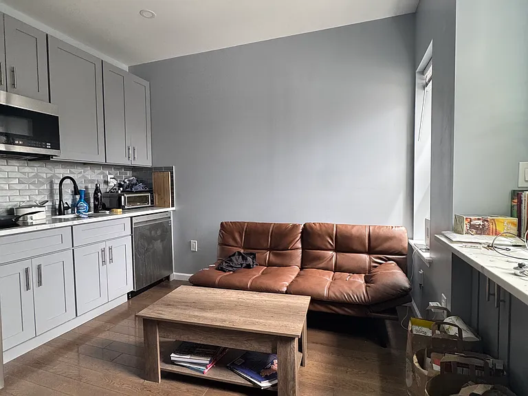 1137 S 13th St #3 — Photo 18