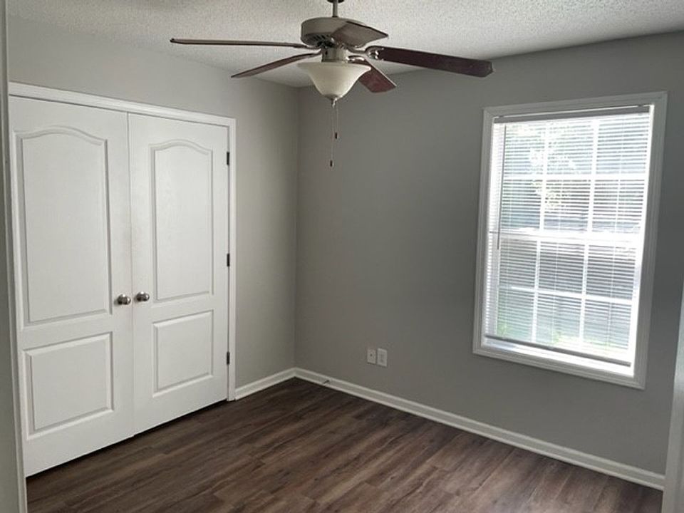 2nd image of 720 Robb Ave #734-H