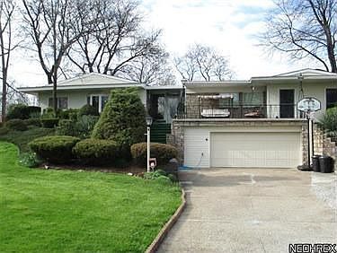 2nd image of 2634 Skyline Dr