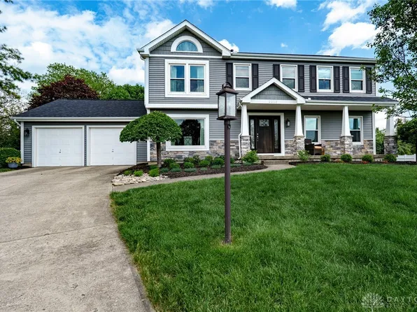 2210 Woodedge Ct, Miamisburg, OH 45342