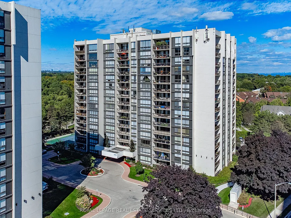 2175 Marine Dr #1208