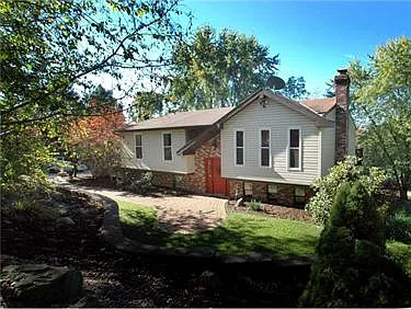 160 S Duane Dr photo 1