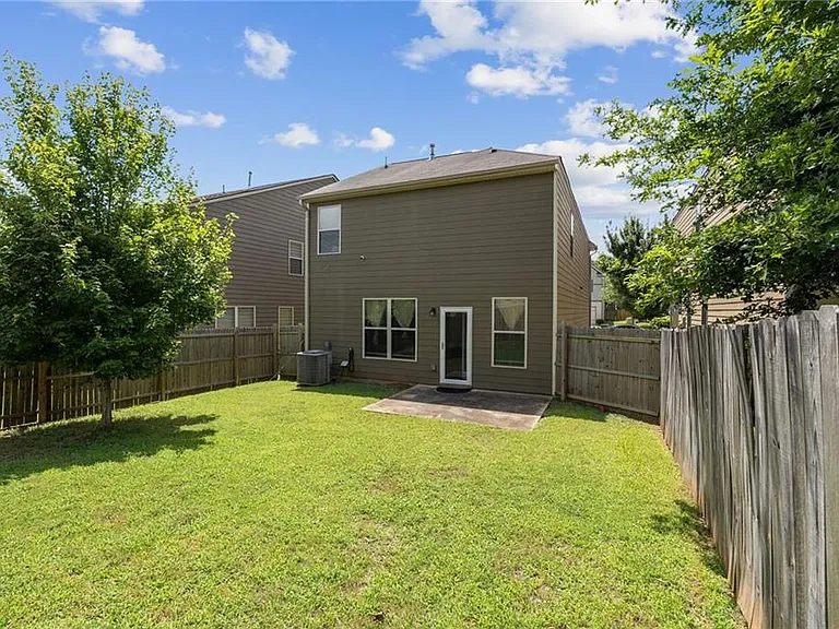 565 Dasheill Ln — Photo 30