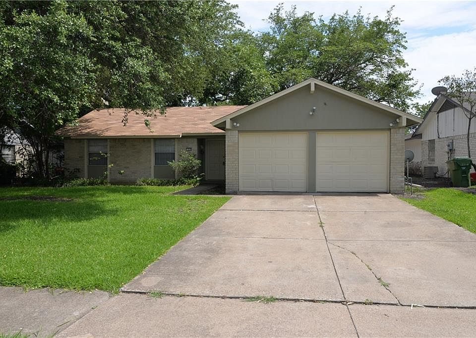 1st image of 1030 Twilight Dr