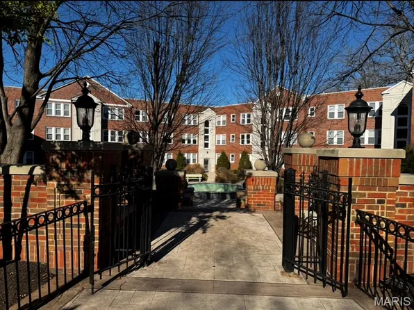 7743 Kingsbury Blvd Unit 21, Saint Louis, MO 63105