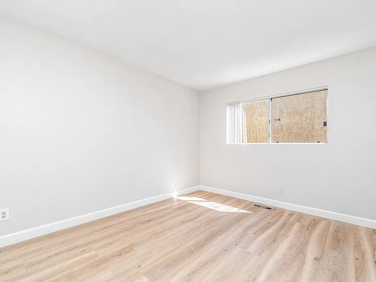 16771 Moody Circle — Photo 11