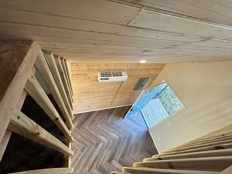 222 Highview Dr — Photo 21