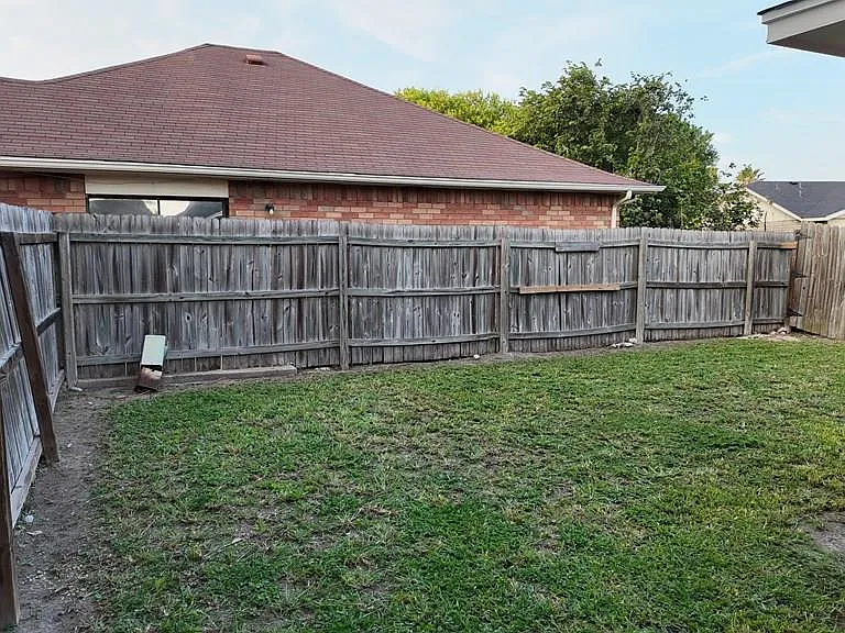 1802 Bobcat Ln — Photo 15
