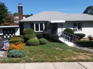 16 Greenwood Rd, Yonkers, NY 10701