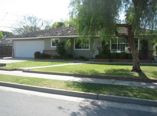 2104 N Woodridge Way, Hanford, CA 93230