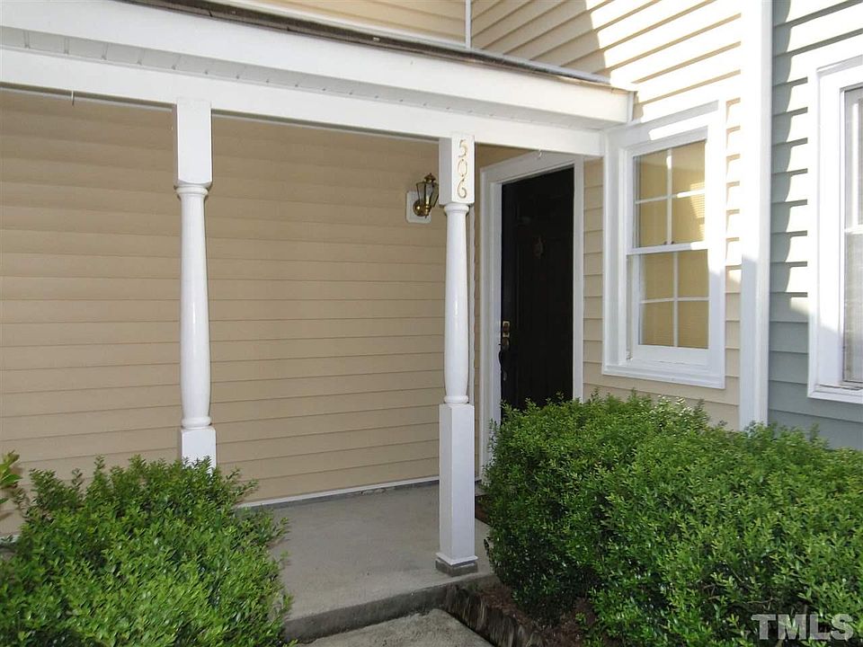 1st image of 506 Darby Glen Ln
