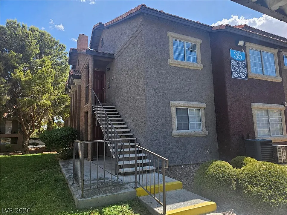 2750 S Durango Dr #1085