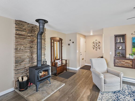 4th image of 4407 S Sheri Ct #4