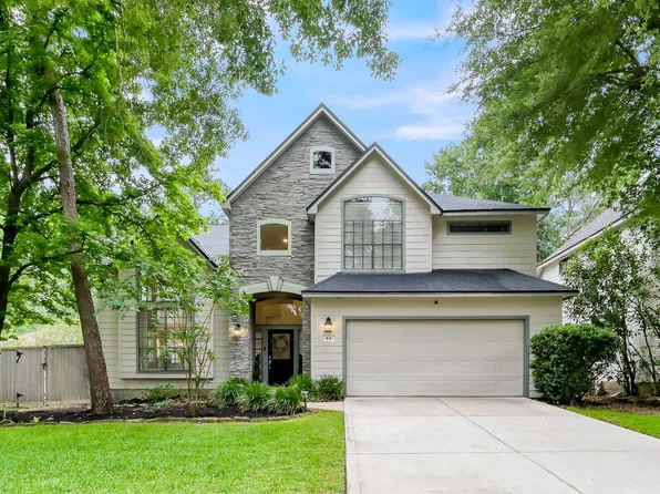 94 N Cochrans Green Cir, Spring, TX 77381