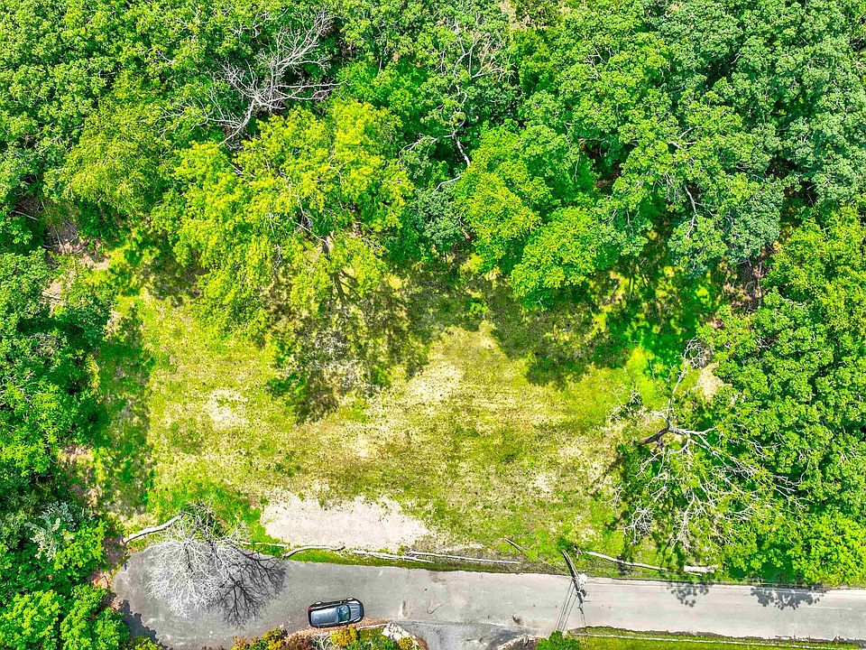 2nd image of 7 Church Rd