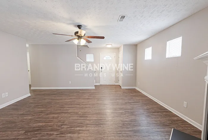 41 Arrowhead Dr — Photo 5