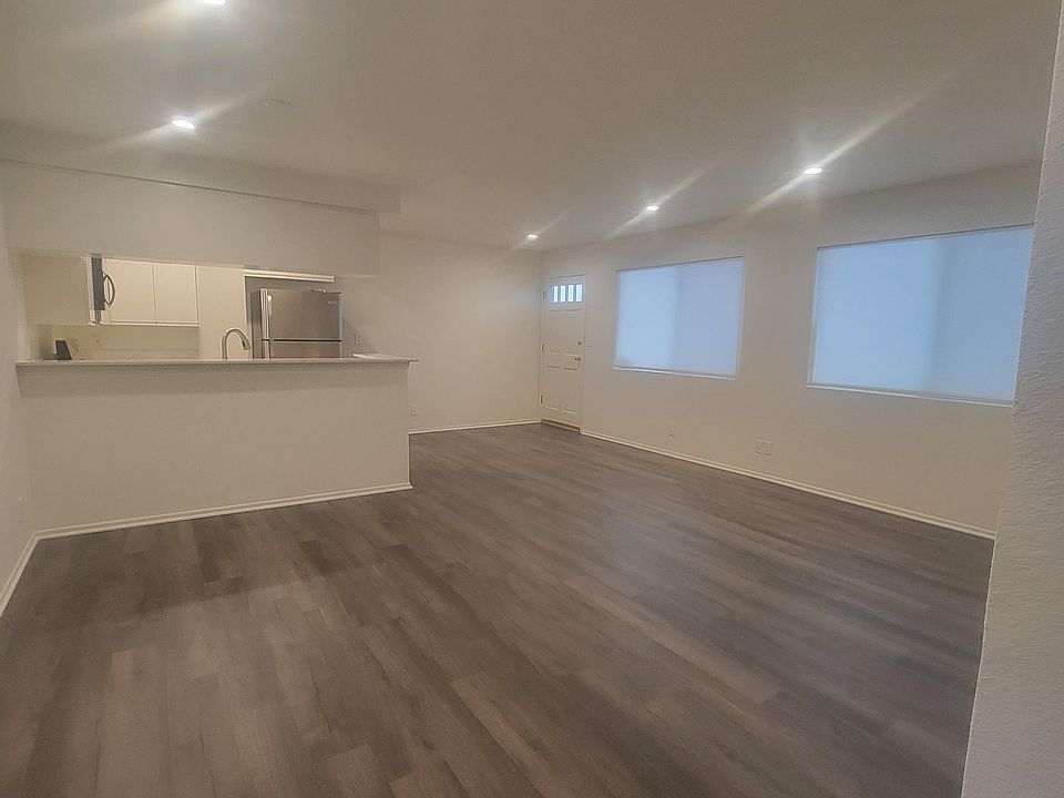 1st image of 4220 Arch Dr APT 7