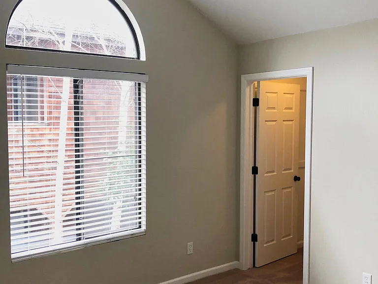 3609 Bickerstaff Rd — Photo 12