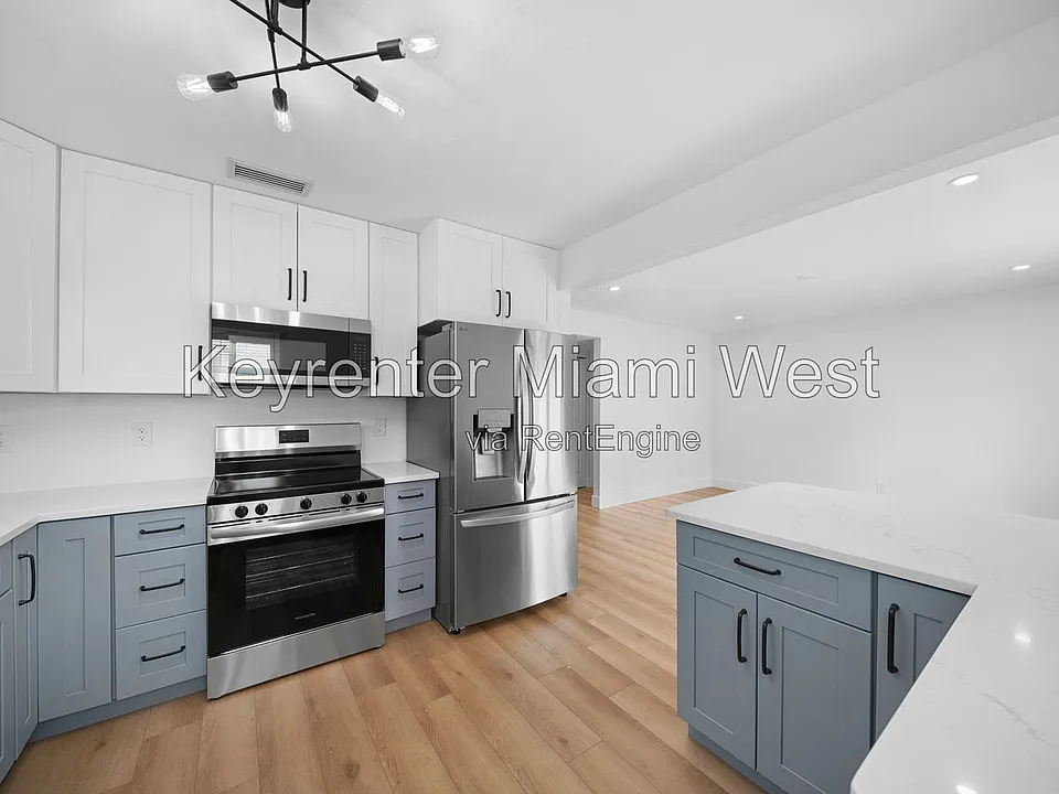 1013 Country Club Blvd #1101