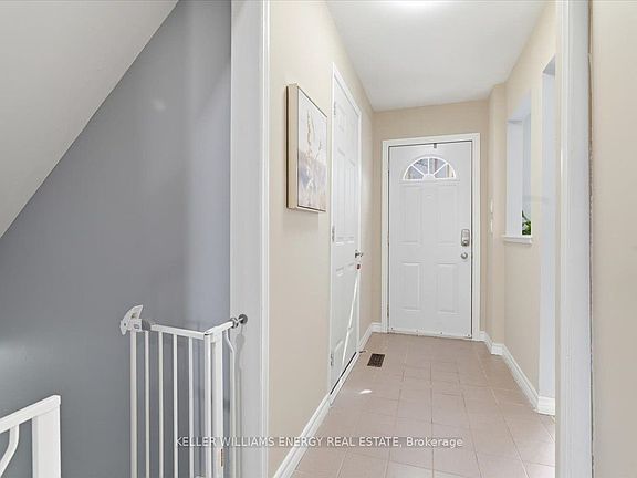 5th image of 155 Glovers Rd E #13