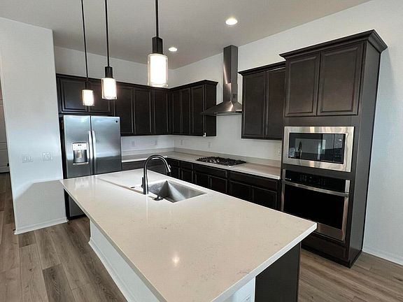 3rd image of 25509 N 21st Avenue