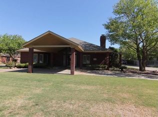 6804 3rd St, Lubbock, TX 79416