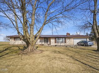 523 E Jackson St, Middle Pt, OH 45863