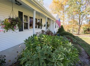10 Hunting Ridge Rd, Brookfield, CT 06804